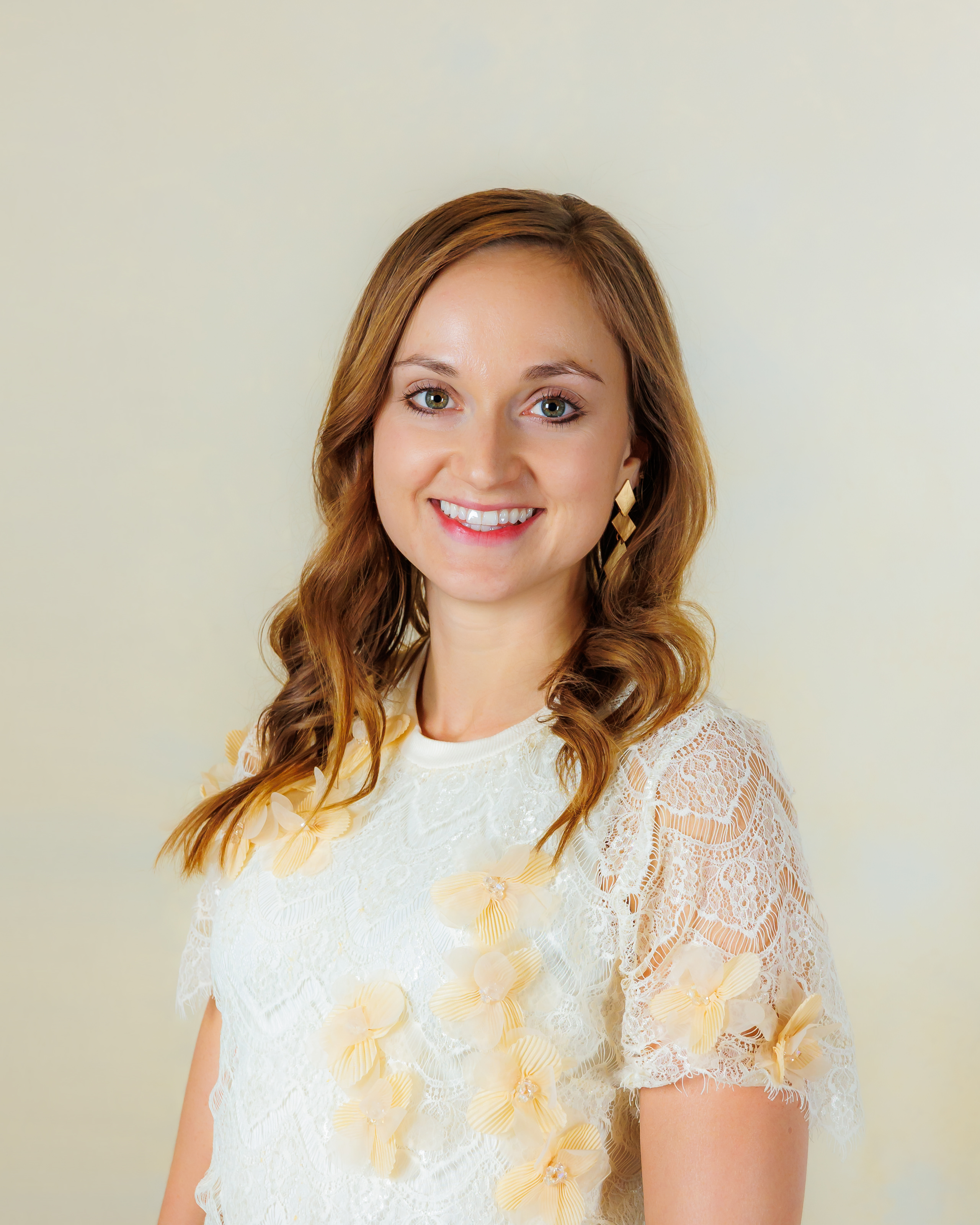 Dr. Monica Bell